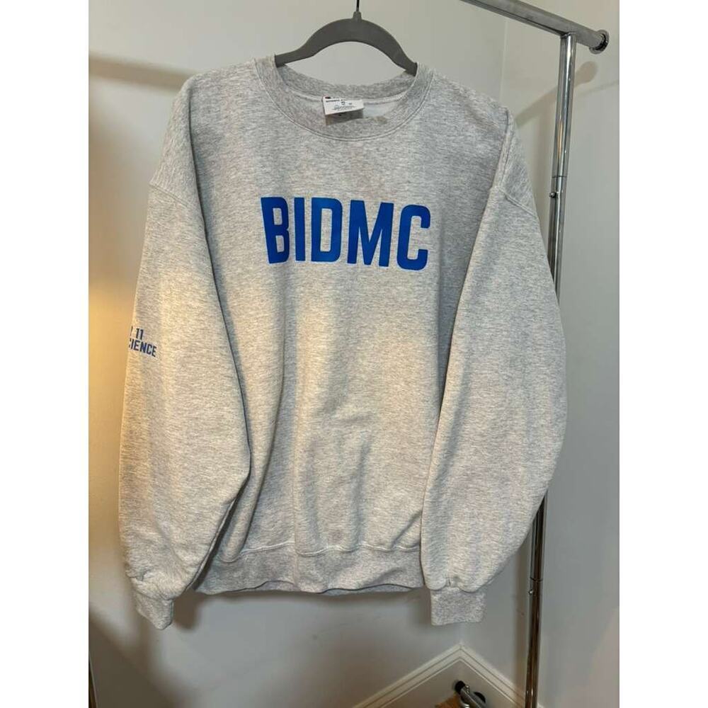 Champion BIDMC RN Sweatshirt XL Gray Pullover Crewneck Fleece Medical Nurse - Picture 4 of 7